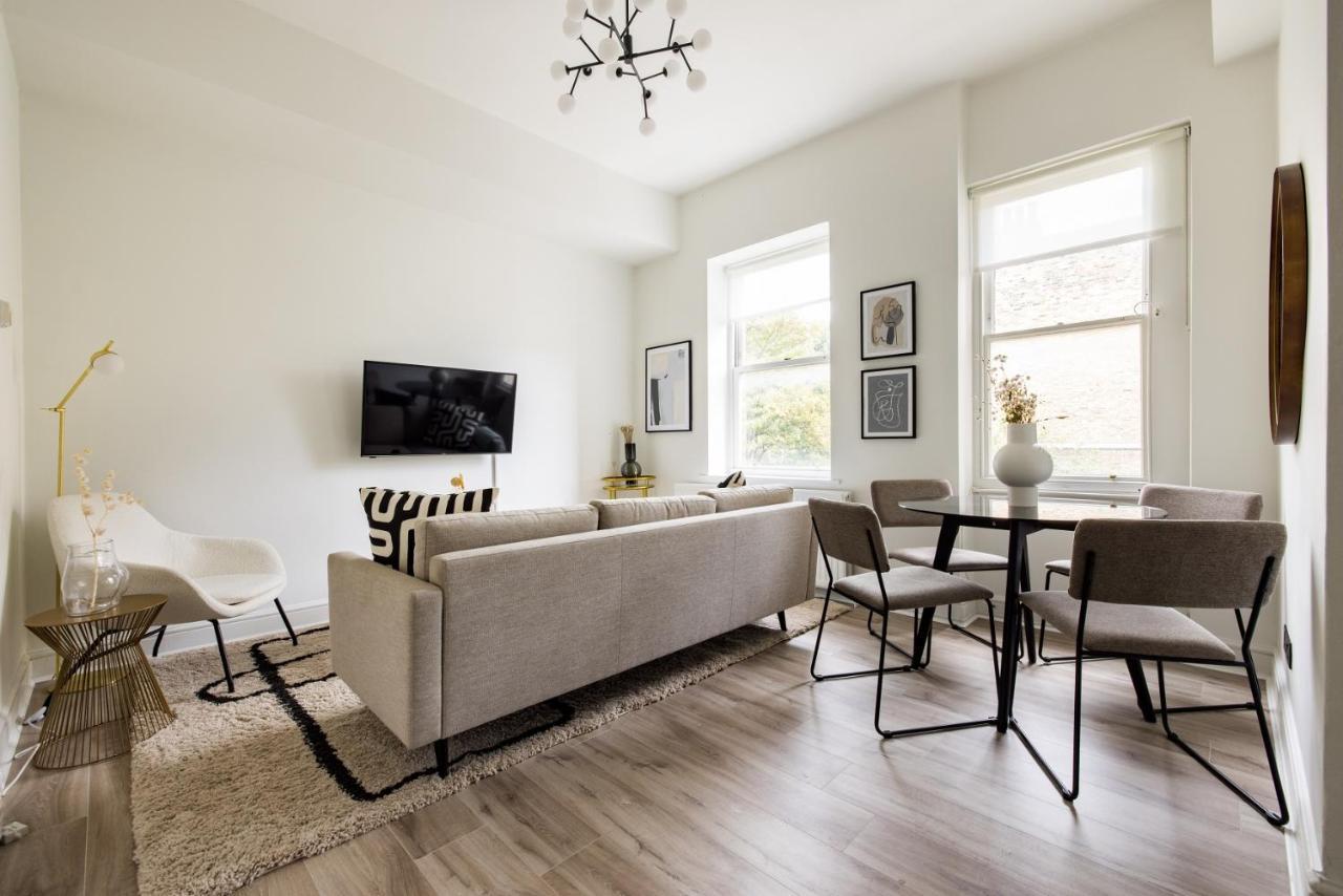 The Kensington And Chelsea Classic - Glamorous 2Bdr Flat Лондон Екстериор снимка
