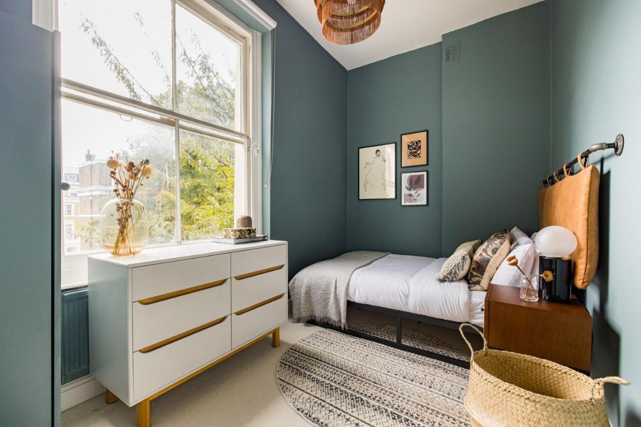 The Kensington And Chelsea Classic - Glamorous 2Bdr Flat Лондон Екстериор снимка