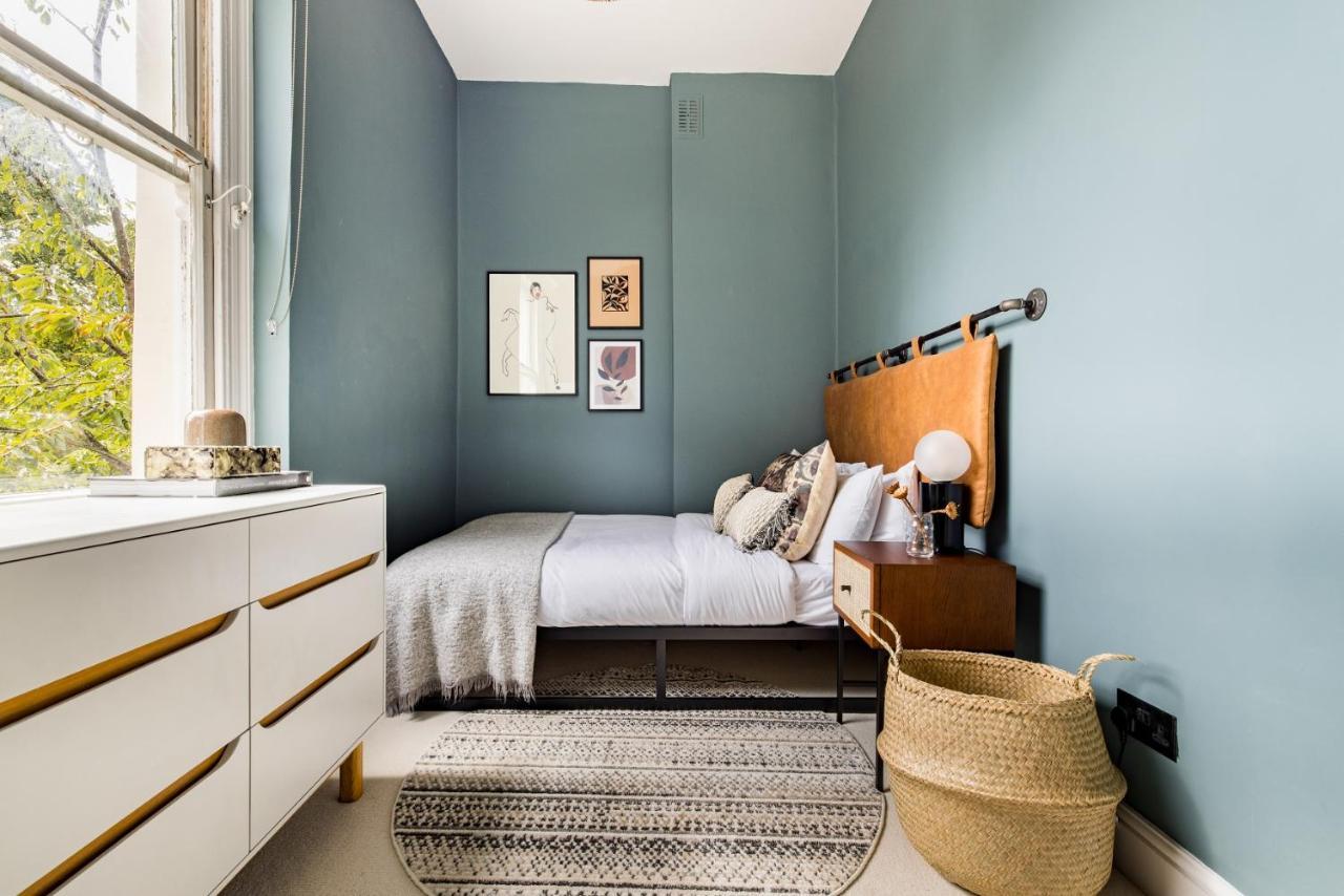 The Kensington And Chelsea Classic - Glamorous 2Bdr Flat Лондон Екстериор снимка