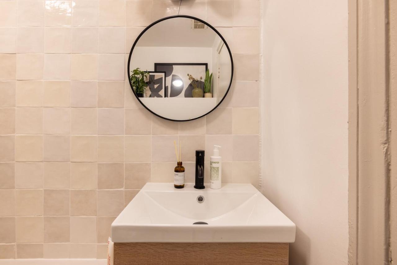 The Kensington And Chelsea Classic - Glamorous 2Bdr Flat Лондон Екстериор снимка